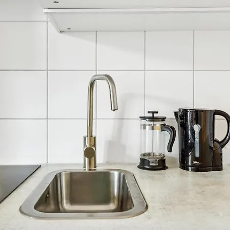 Beautiful 1 Bedroom Apartment In Charlottenburg Berlin Exterior foto