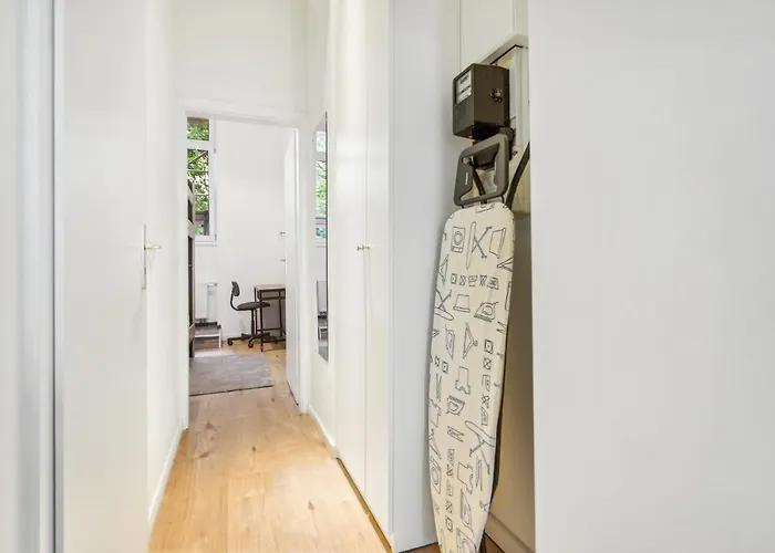 Schöne 2-Zi-Wohnung in Charlottenburg